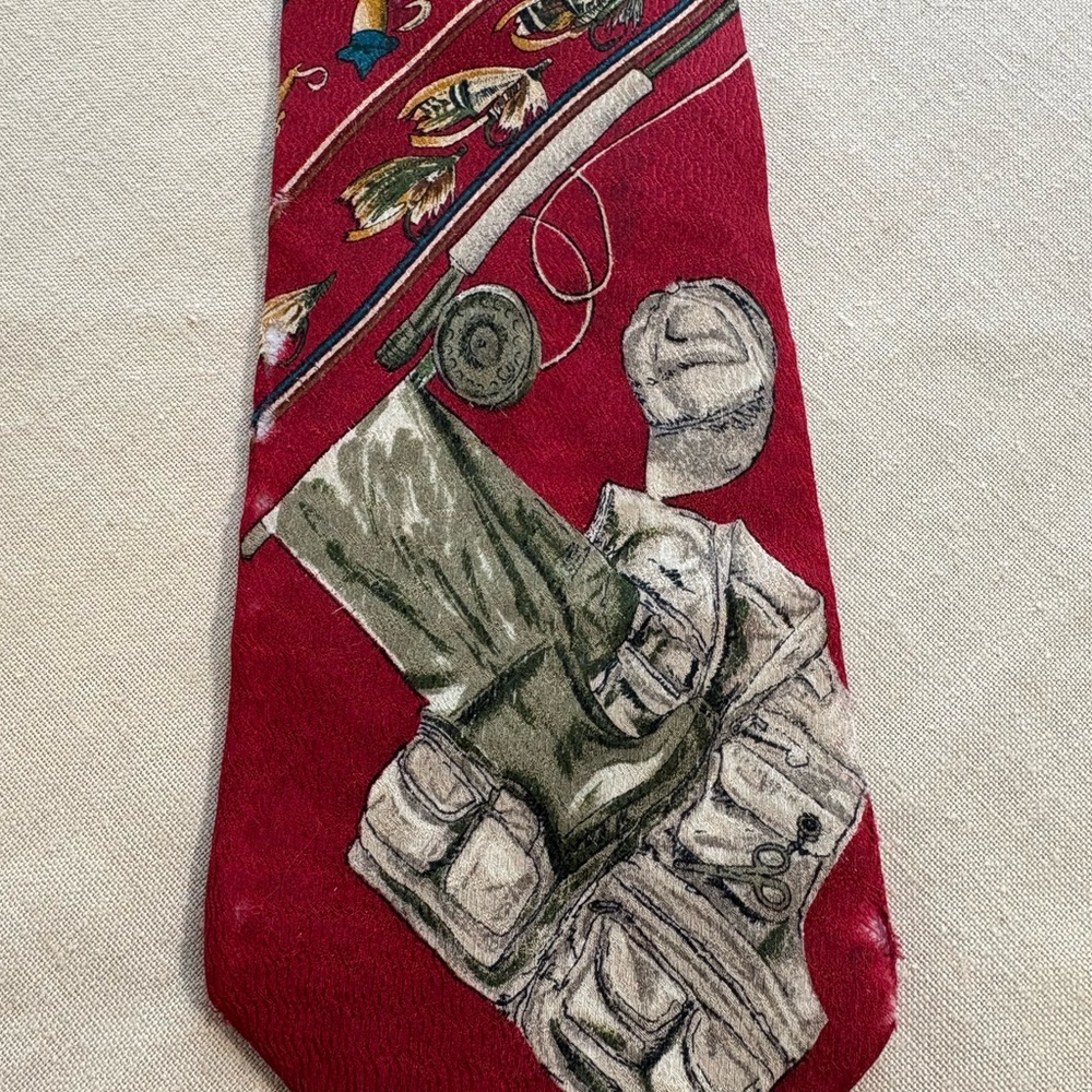 American Angler  Red Outdoor Adventure Tie